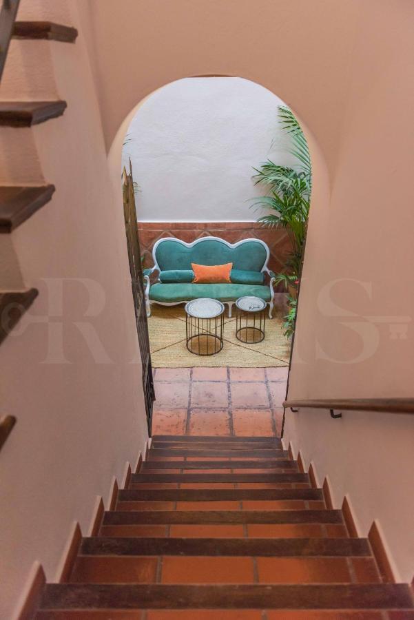 Intimate In The Heart Of By Rems Apartment