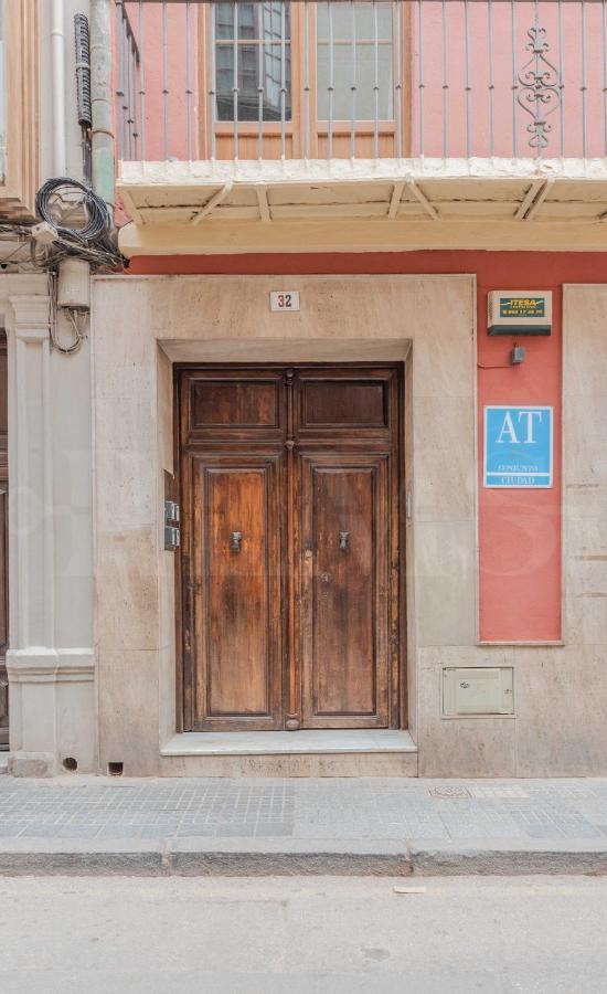 Intimate In The Heart Of By Rems Apartamento