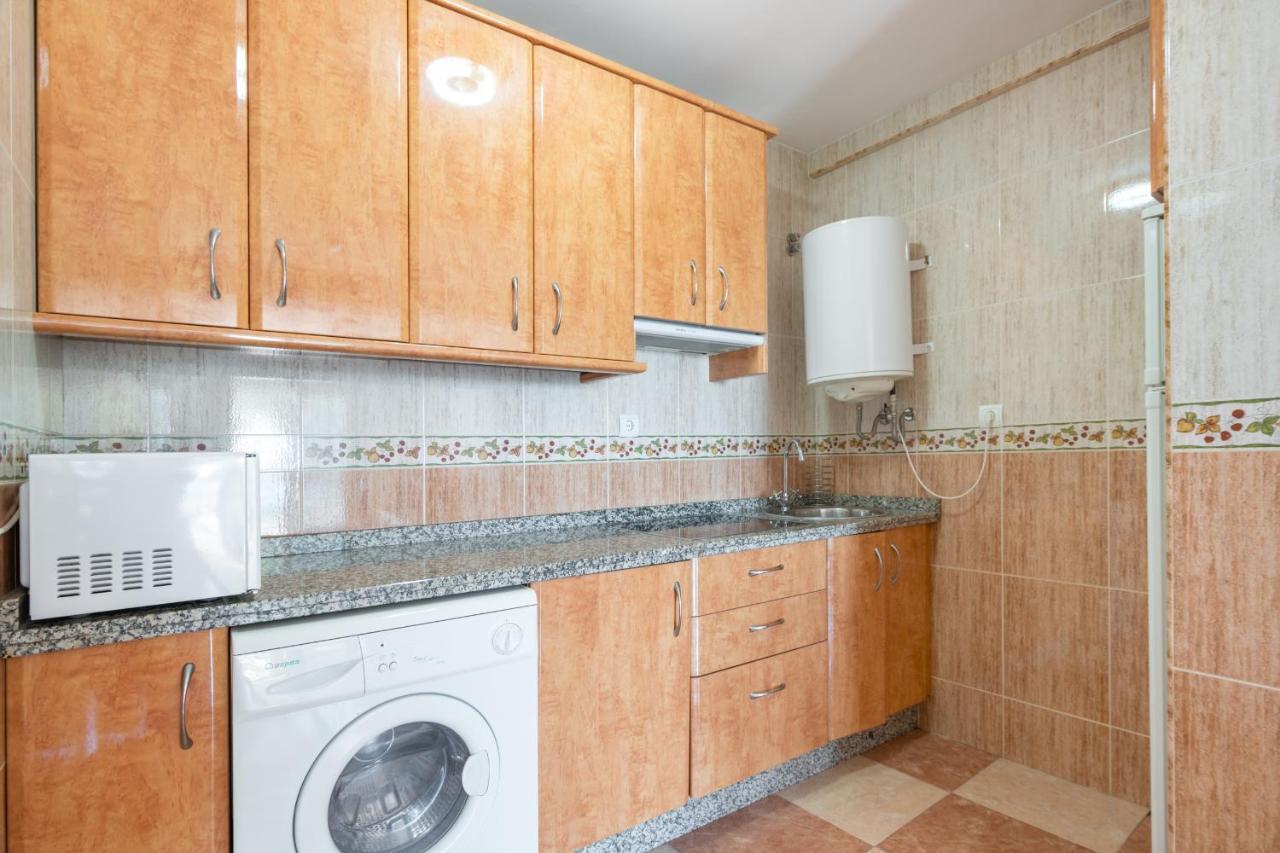 Renthas Pedregalejo Apartamento *