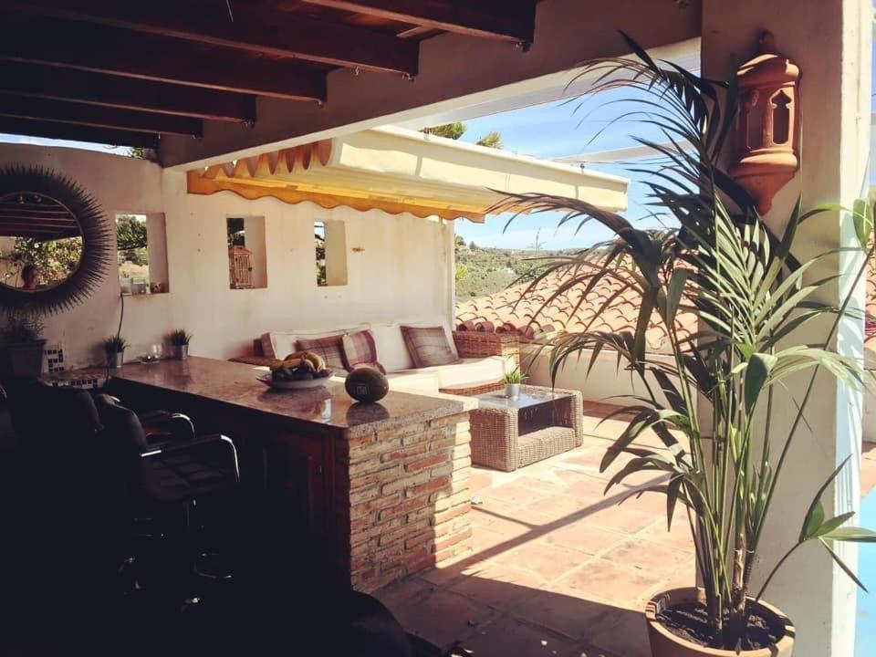 Villa Stunning 3 Bed Finca With Attached 2 Bed Casita With Sea And Mountain Views *