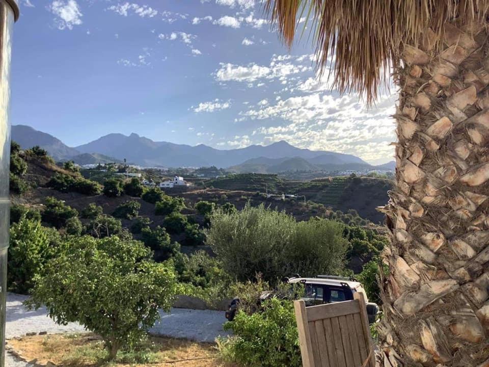 Stunning 3 Bed Finca With Attached 2 Bed Casita With Sea And Mountain Views * Málaga