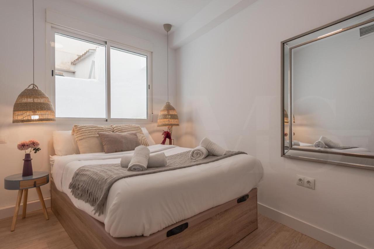 Apartment Peaceful & Bright With Patio - Center *