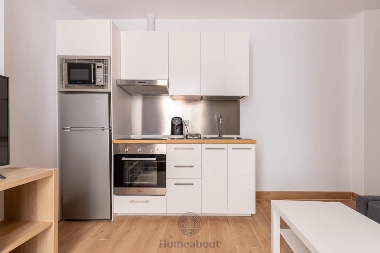 Fun Building By Homeabout Apartment *