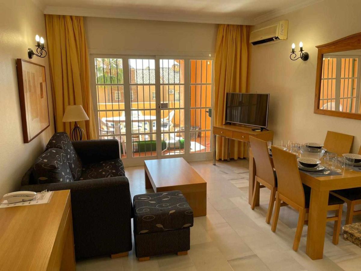 Apartment Pool View Grangefield Oasis Club L1 Malaga