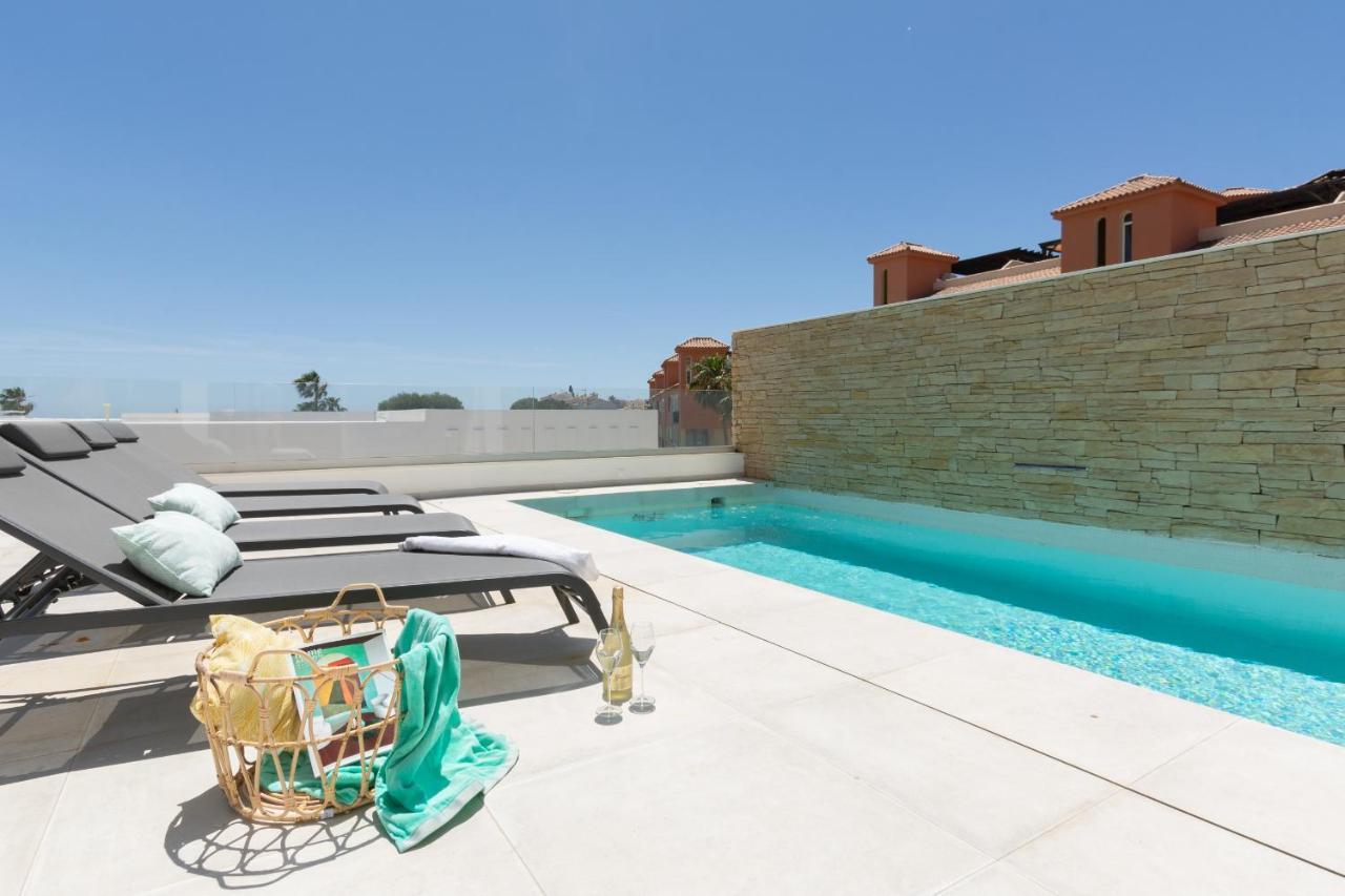 394921 - Wonderful Semi Detached *