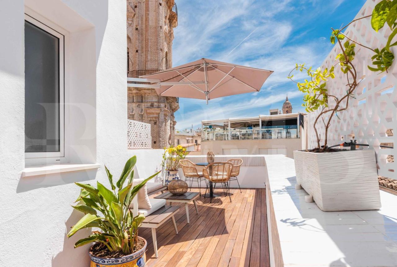 Duplex With Private Rooftop & View On San Juan Church By Rems Apartment