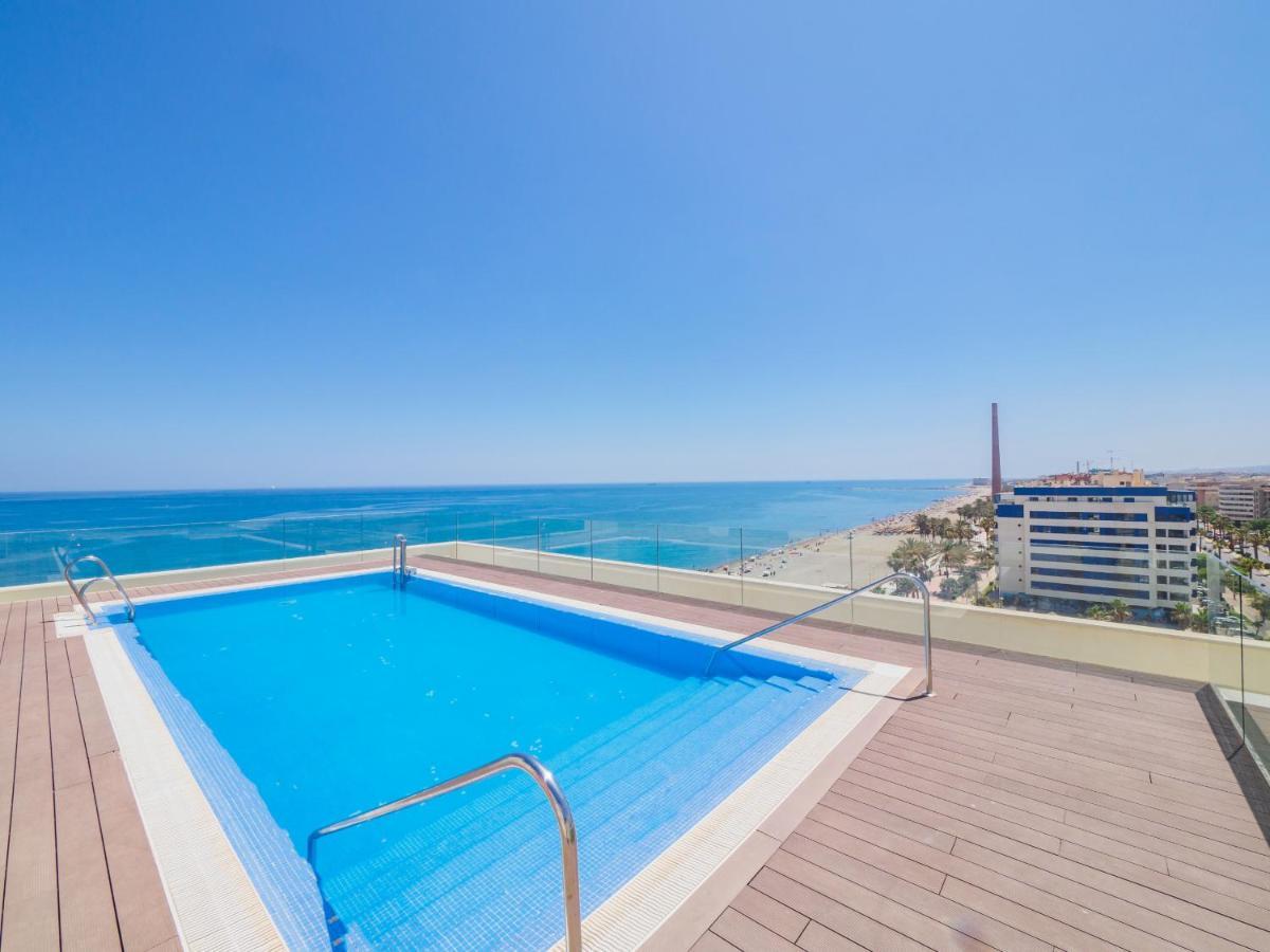 Apartamento Cubo's Sea View Pacifico Street & Free Parking Málaga