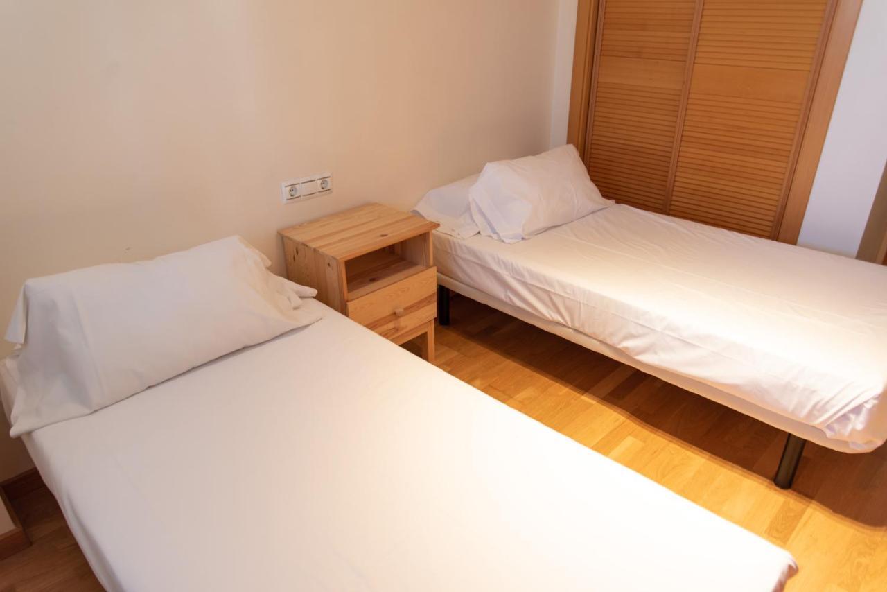 Holidays2malaga Termica With Salt Water Pool 200m From The Beach Apartment Malaga