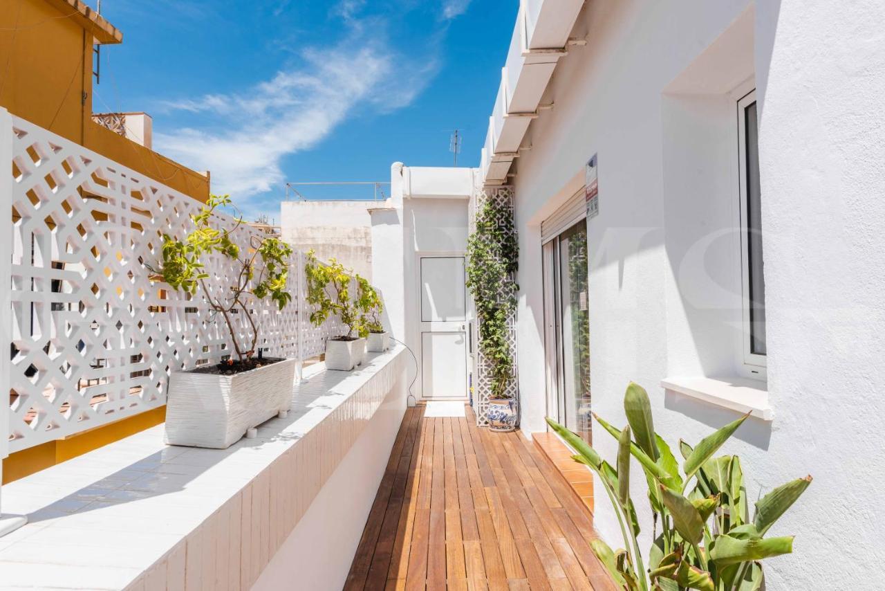 Apartment Duplex With Private Rooftop & View On San Juan Church By Rems