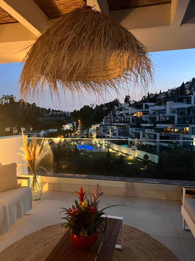 Tropical Penthouse With Big Roof Terrace Apartment *