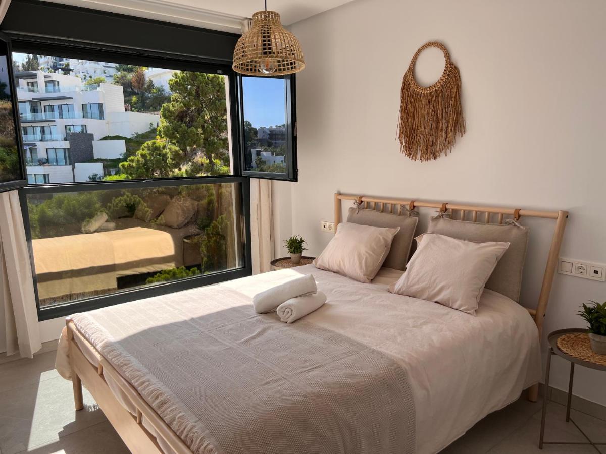 Tropical Penthouse With Big Roof Terrace Apartment Malaga