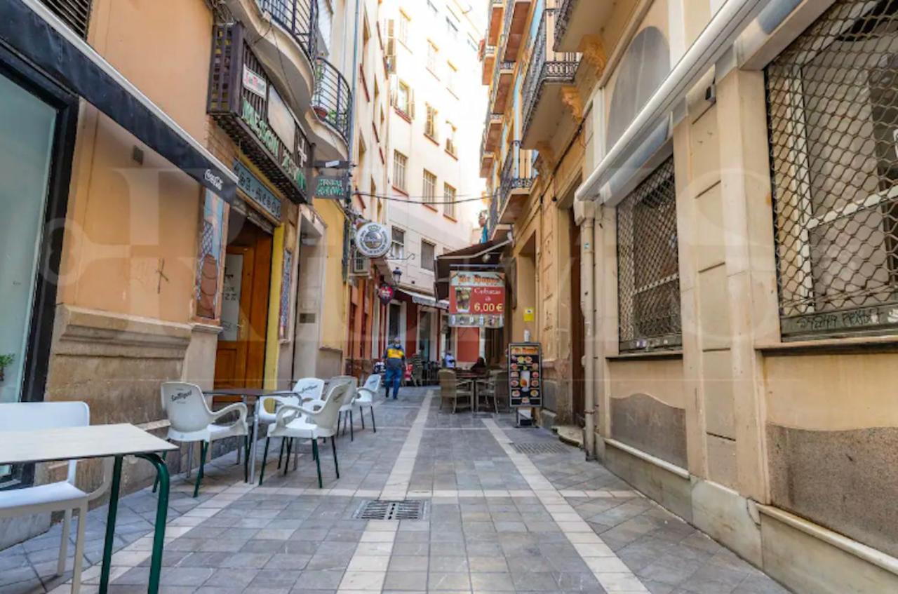Holidays2malaga Capitan Renovated With Patio & Balconies In The Center Apartamento Málaga