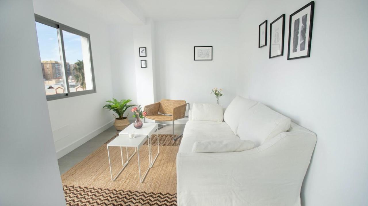 Enjoy On The Beachfront Apartamento Málaga