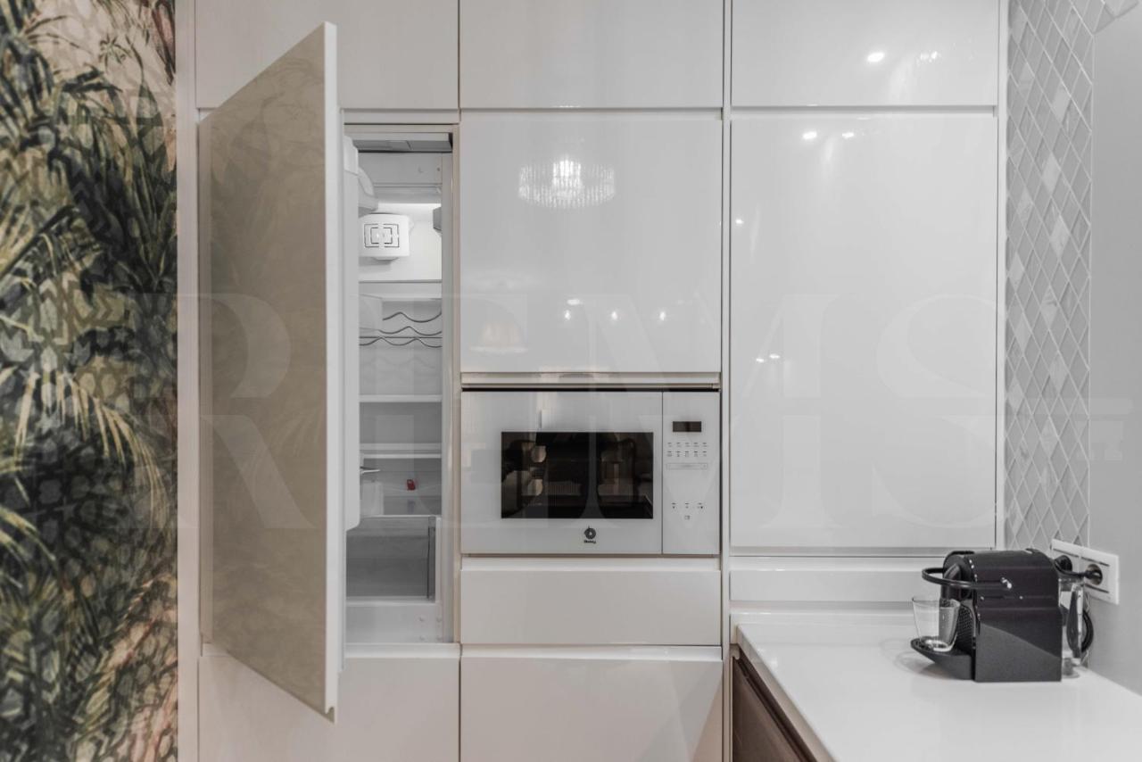 Stylish Studio Near Plaza De La Merced - Center Apartamento