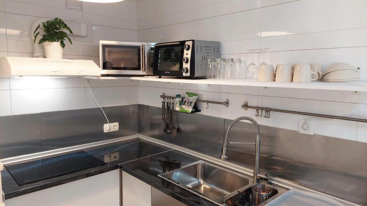 Relax, On The Beach Apartment Malaga