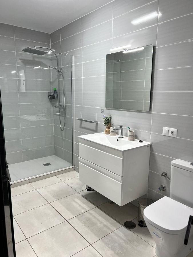 Tropicana, Nerja - 2 Bedroom Private With Sea Views *