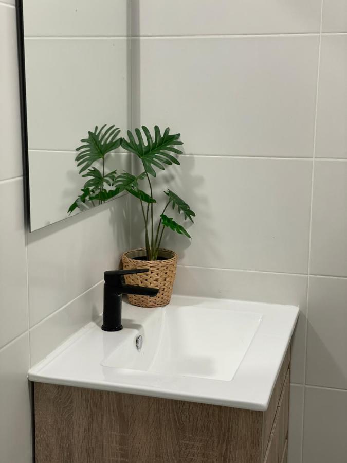 Luminoso Recién Reformado Apartamento Málaga