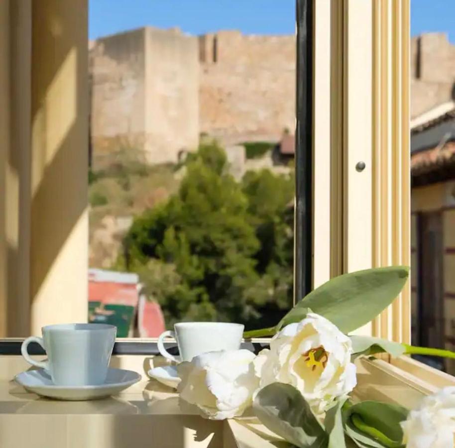 Apartamento Apartamento Céntrico Muy Luminoso, Junto Al Teatro Romano Y Con Vistas A La Alcazaba *