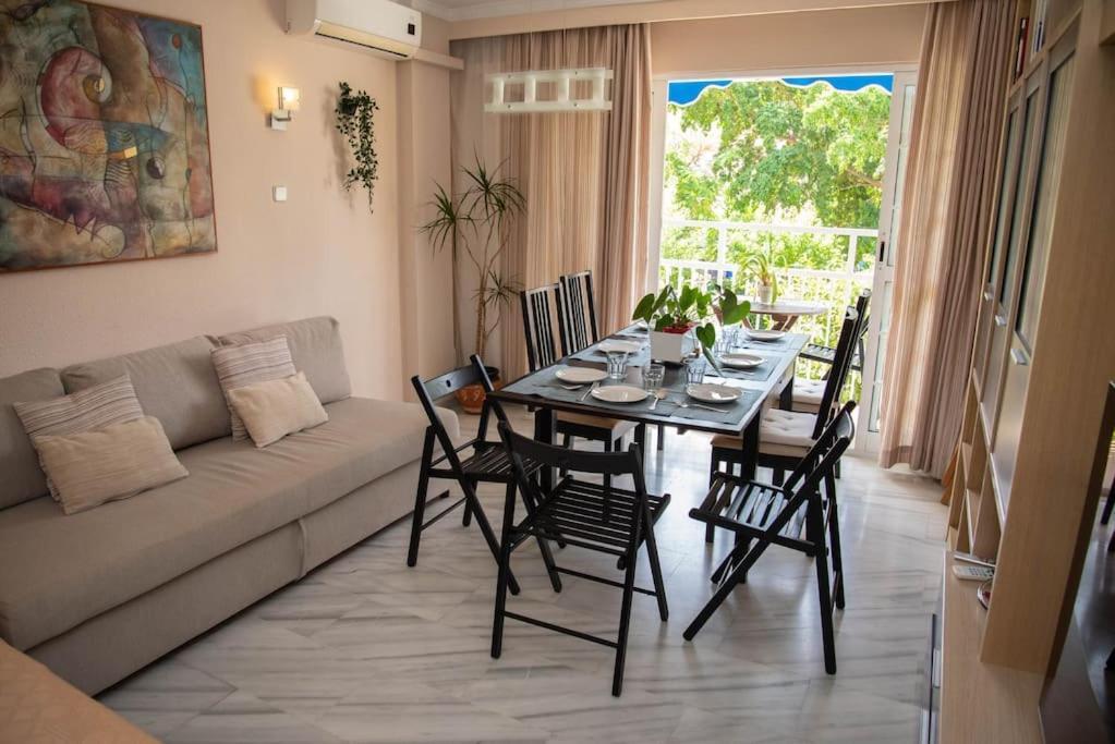 Apartamento Piso Con Jardín *
