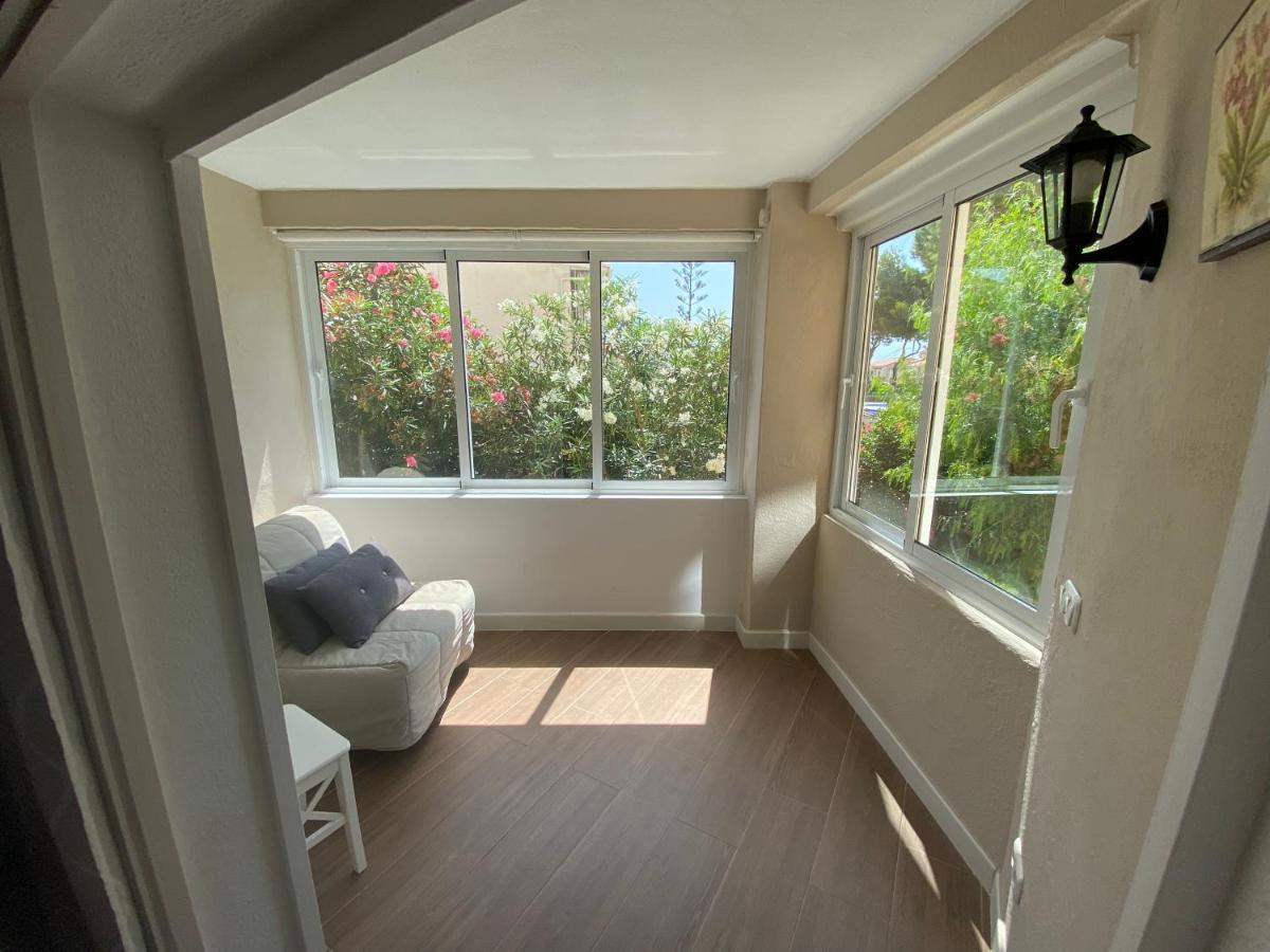 Precioso Apartamento Junto A Playa Y Con Piscina. Apartamento