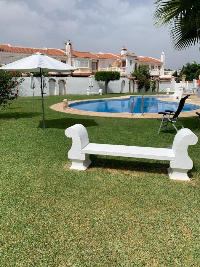 Chalet Adosado, 3 Holiday home Malaga