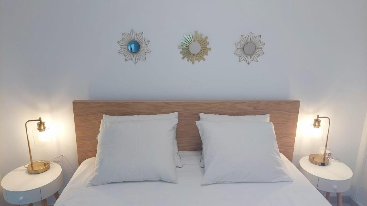 Relax, On The Beach Apartment *