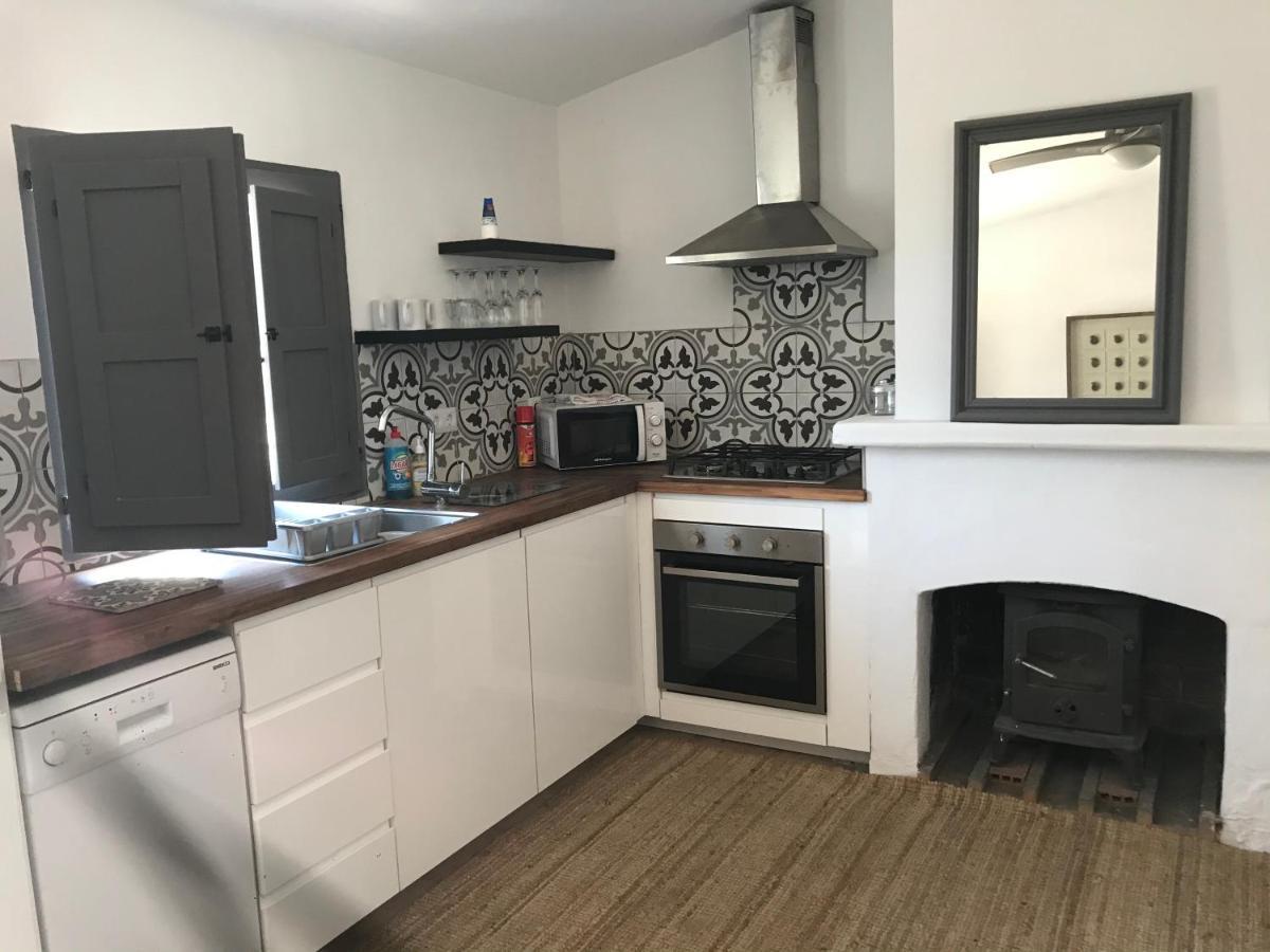 Stunning 3 Bed Finca With Attached 2 Bed Casita With Sea And Mountain Views *