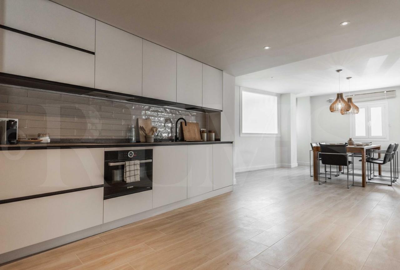 Apartamento Idyllic&spacious W/ Parking - Center *