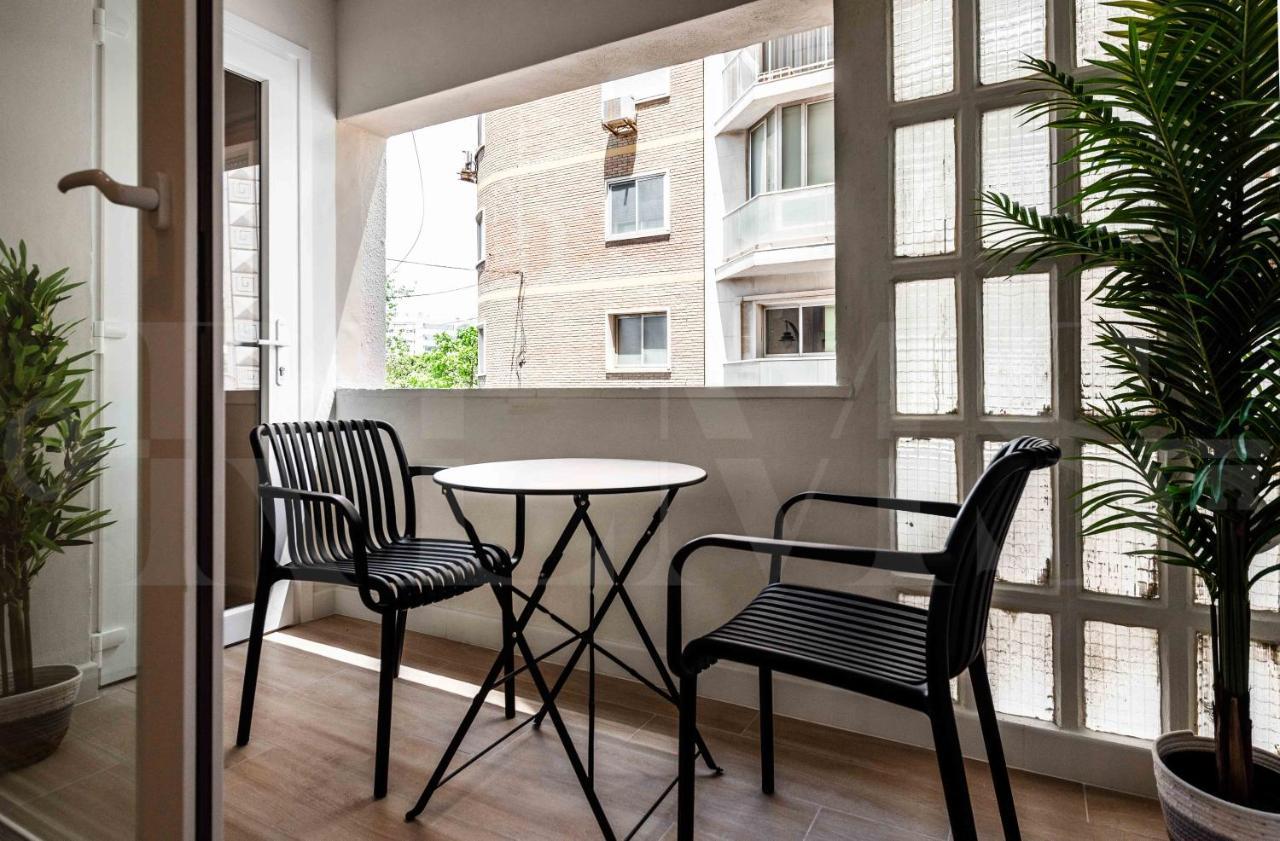 Idyllic&spacious W/ Parking - Center Apartamento *