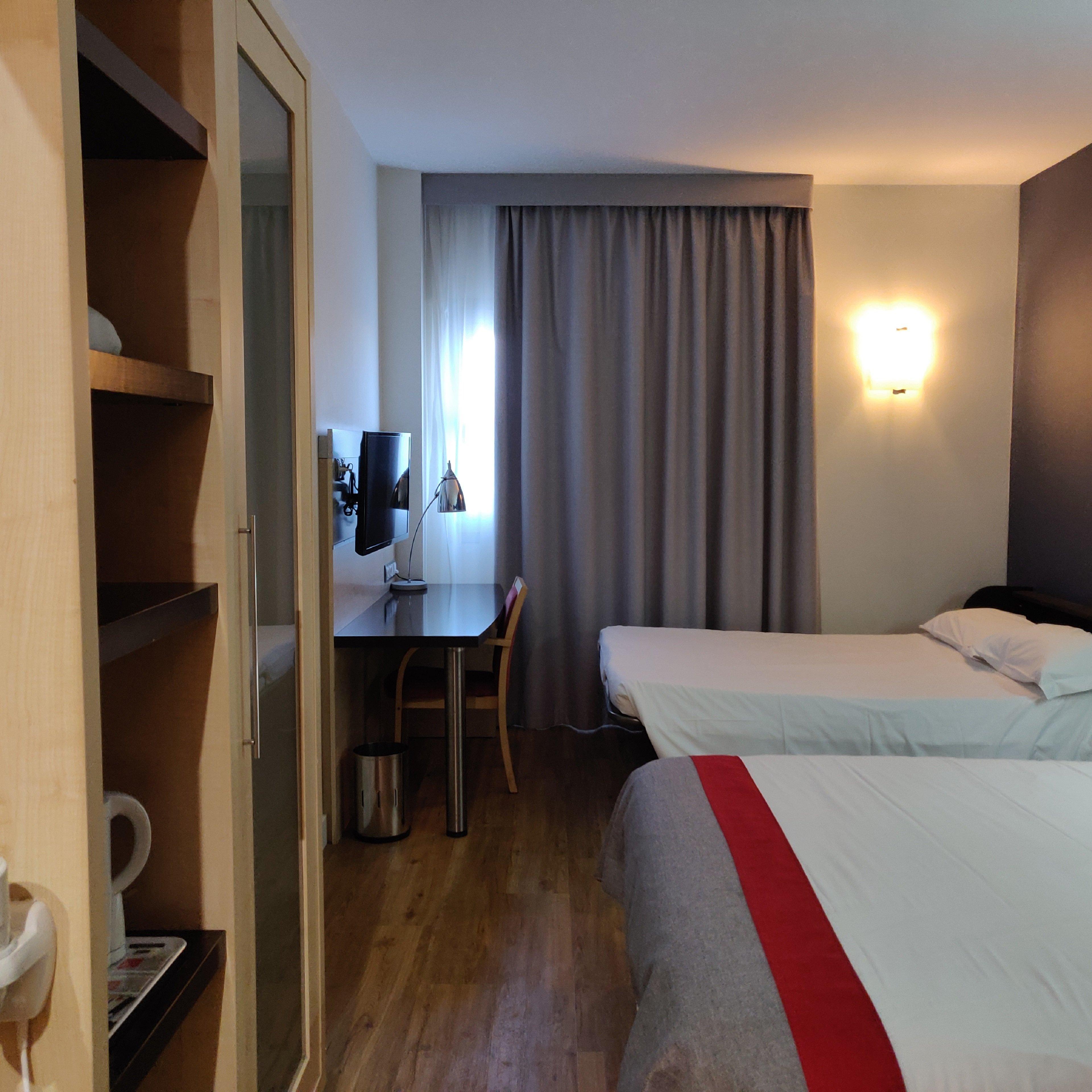 Hotel Express Airport, An Ihg Málaga
