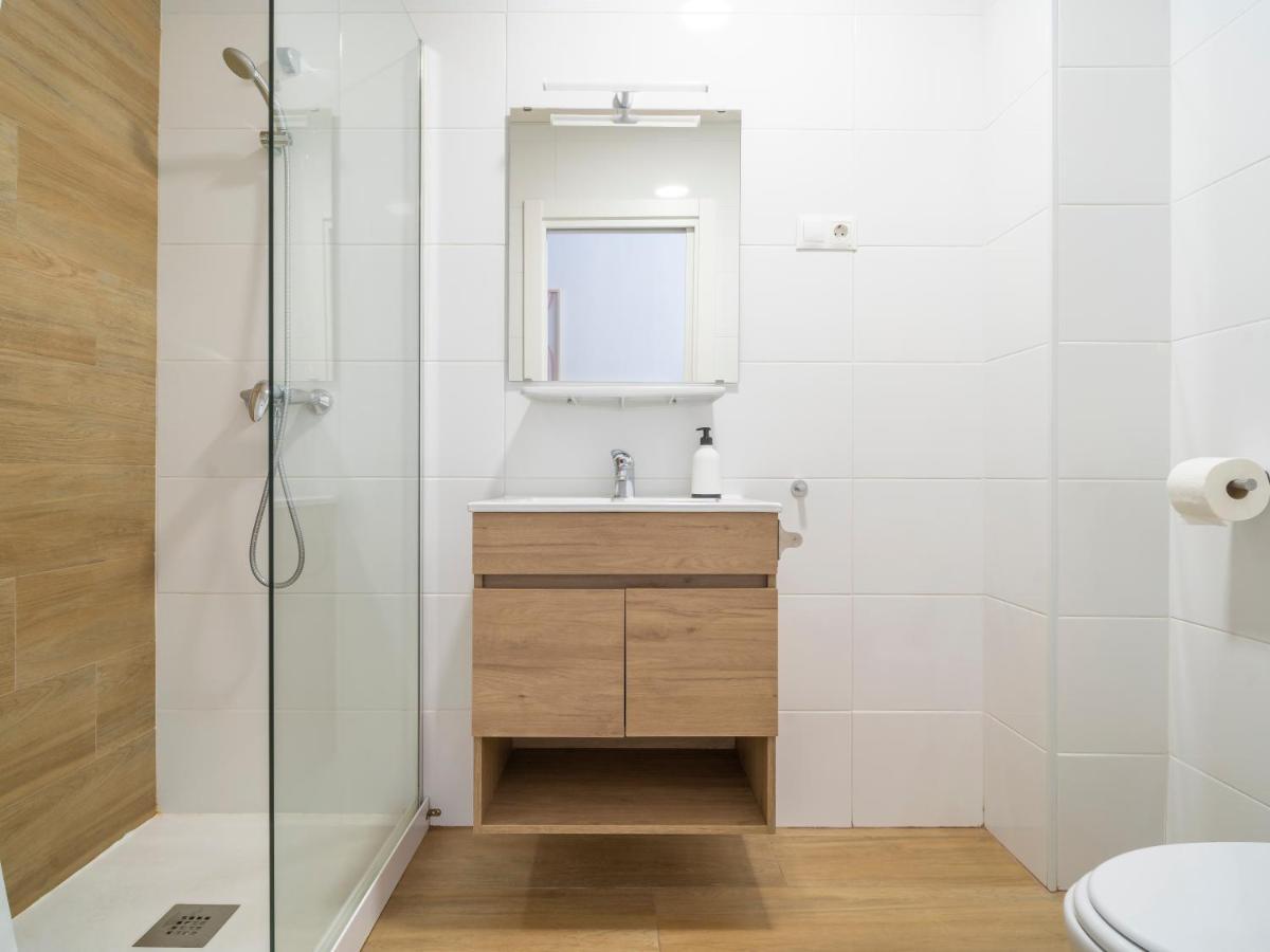 Sanders Lavender - Delightful Two-bedroom Downtown Apartamento *
