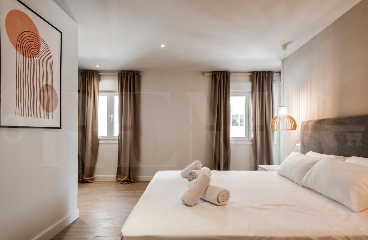 Apartamento Idyllic&spacious W/ Parking - Center Málaga