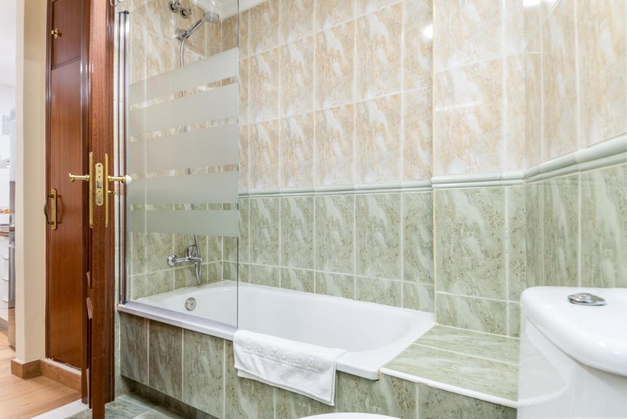 Apartamento Holidays2malaga Feijoo Local Close To City Center In A Quiet Area. *