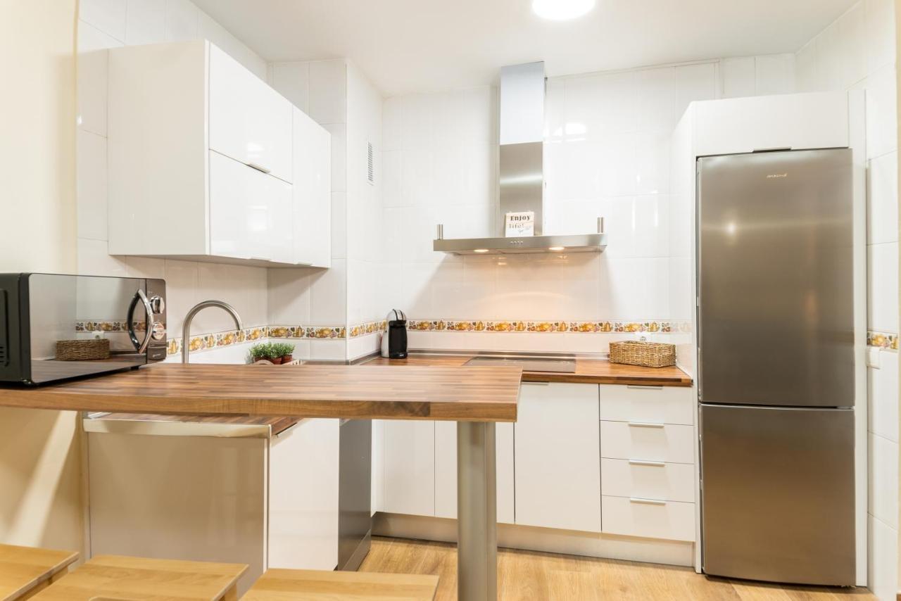 Holidays2malaga Feijoo Local Close To City Center In A Quiet Area. Apartamento *