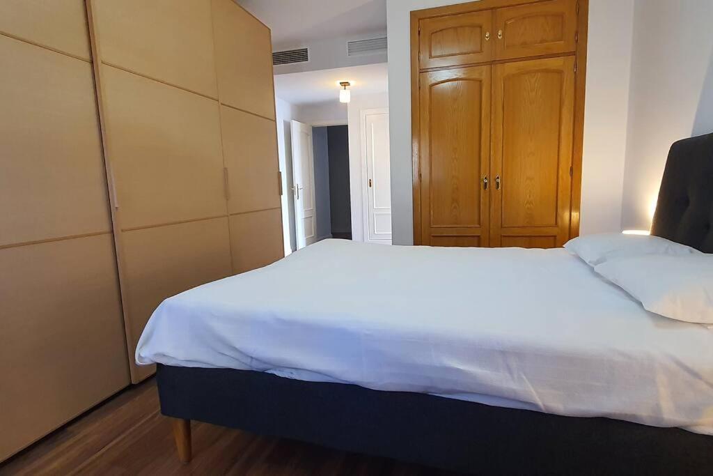 Apartamento Gran Piso En Zona Comercial *