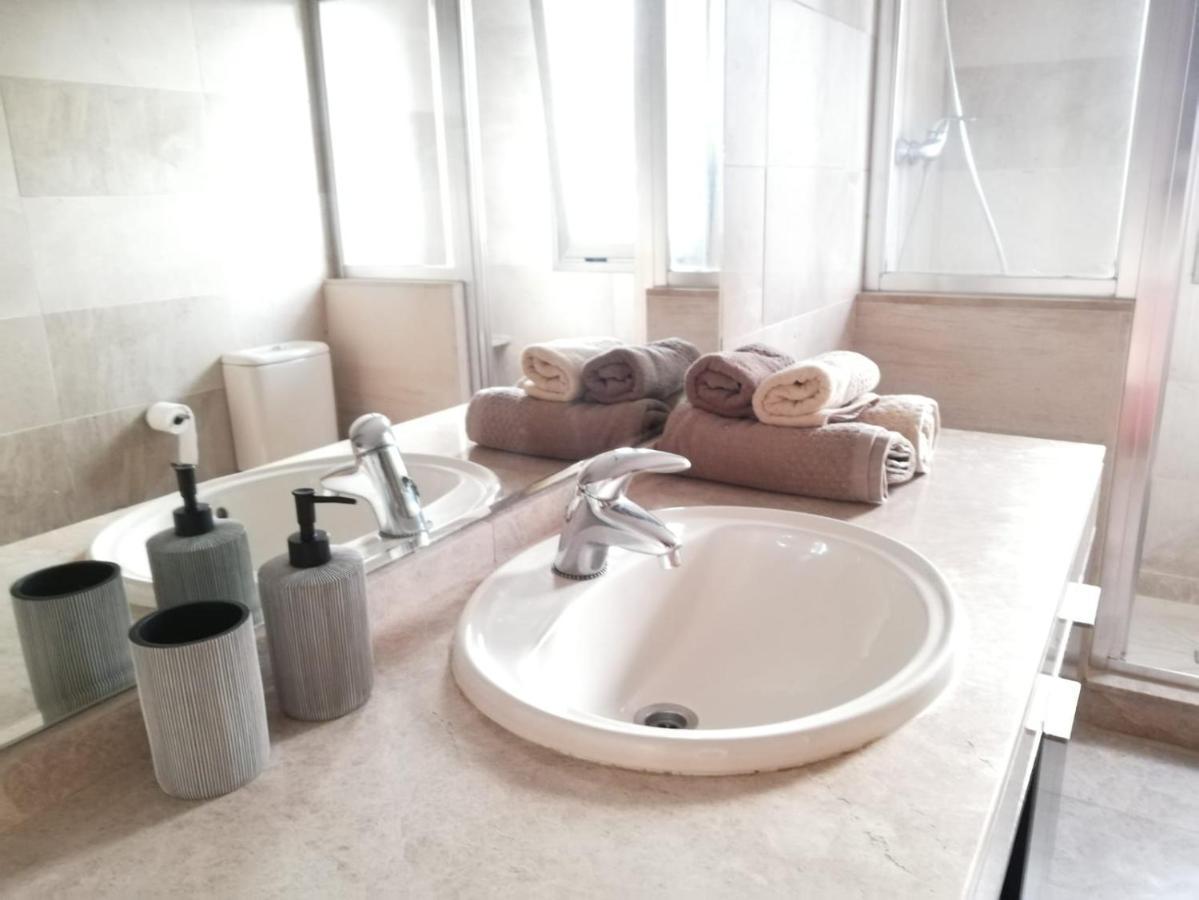 Gran Piso En Zona Comercial Apartamento