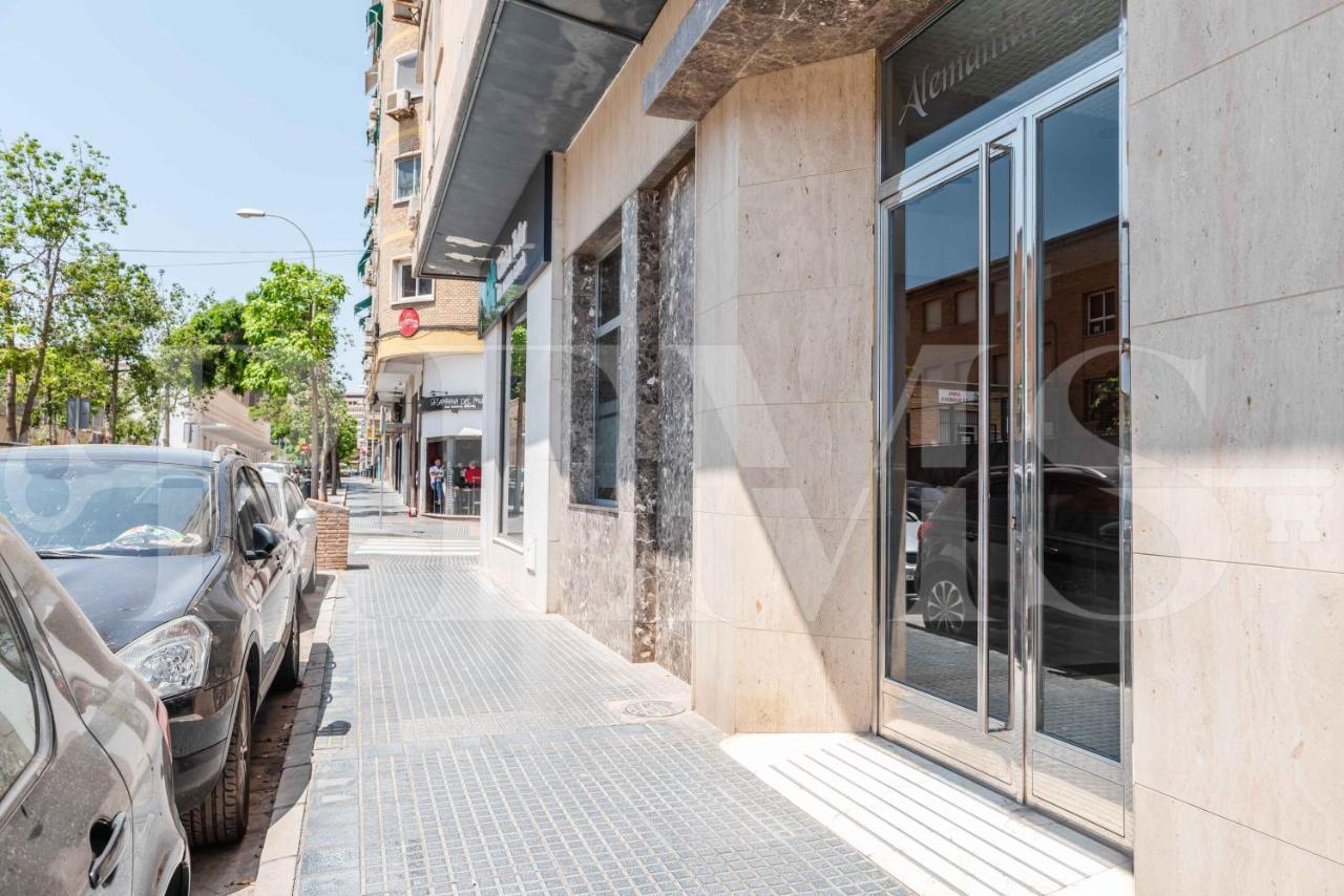 Idyllic&spacious W/ Parking - Center Apartamento