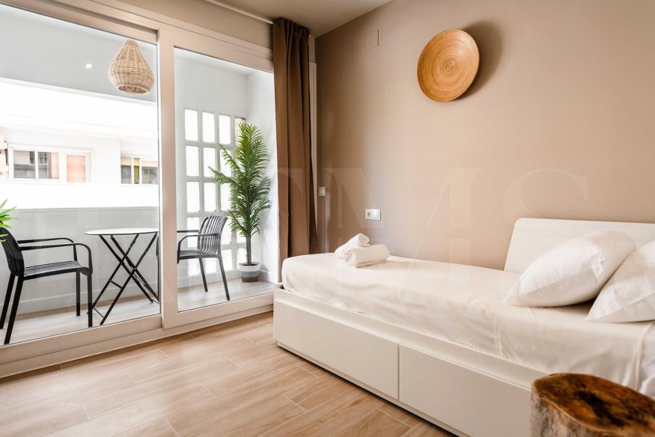 Idyllic&spacious W/ Parking - Center Apartamento *