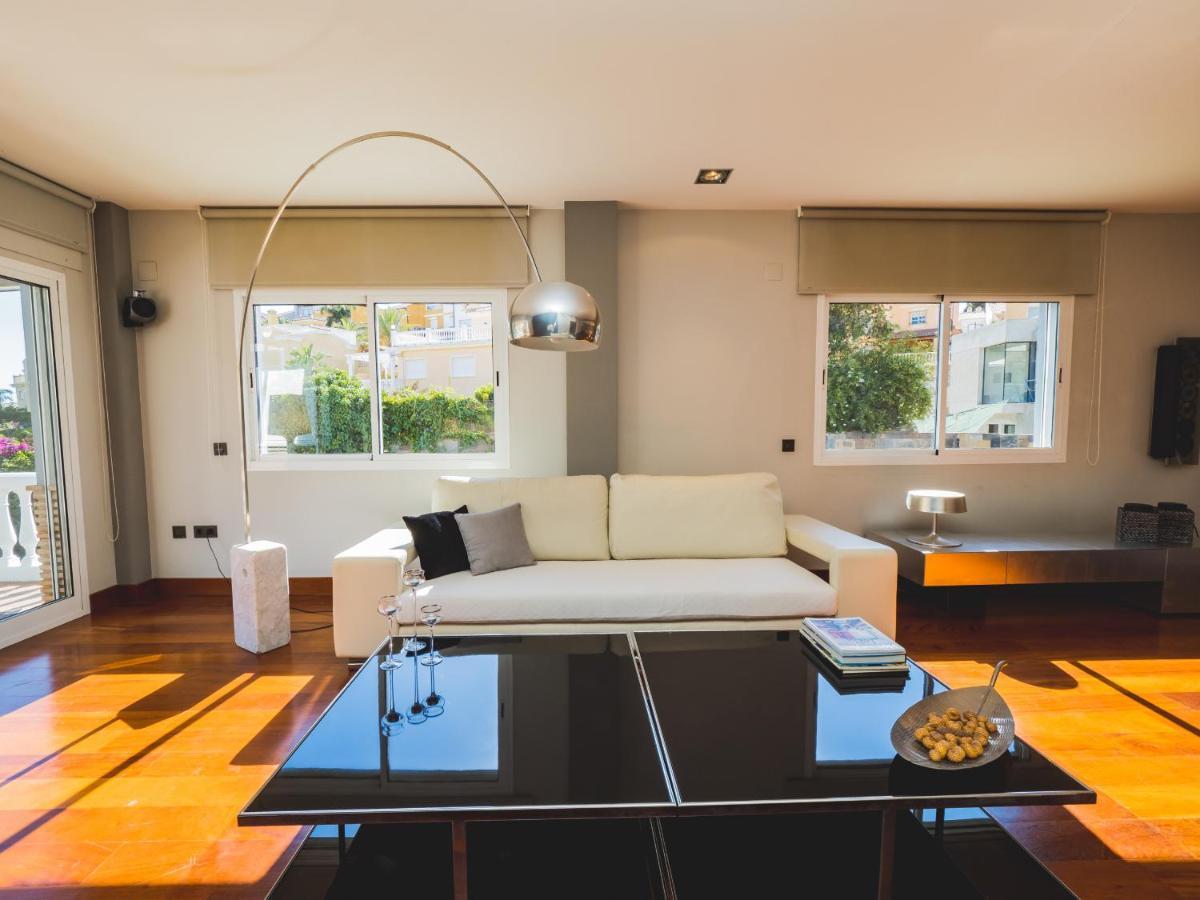 Villa Cubo's Gibralfaro House Center *