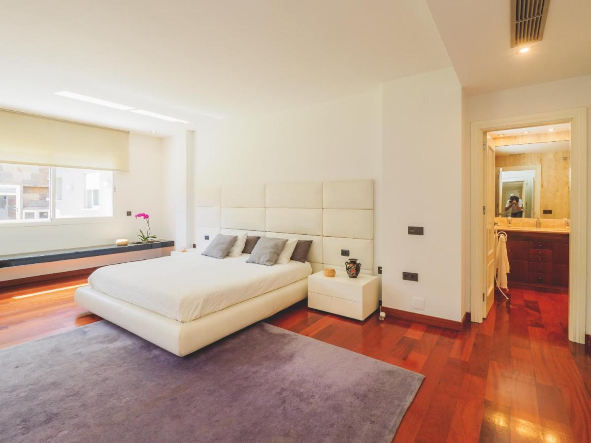 Cubo's Gibralfaro House Center Villa *