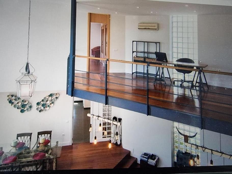 Unique Modern House - Paseo Maritimo/center *