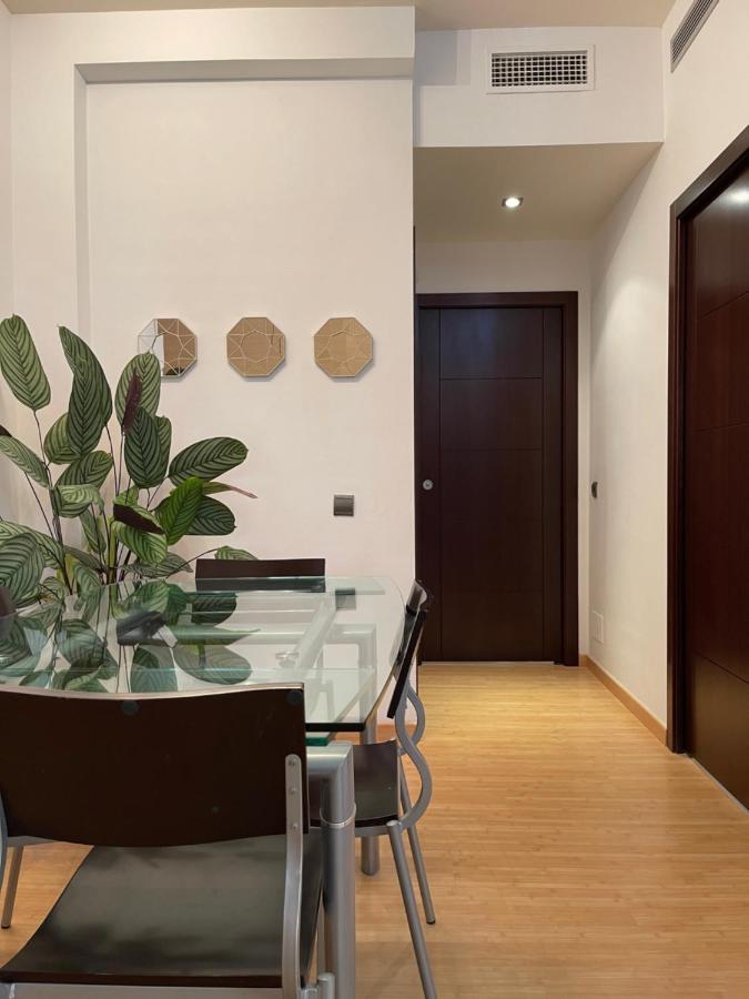 Flat Victoria Apartment