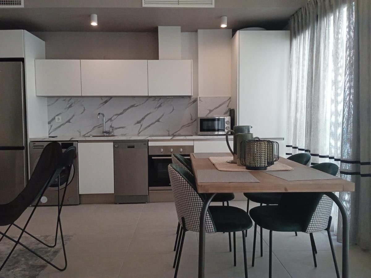 Aticos Lanuza11 Apartamento *