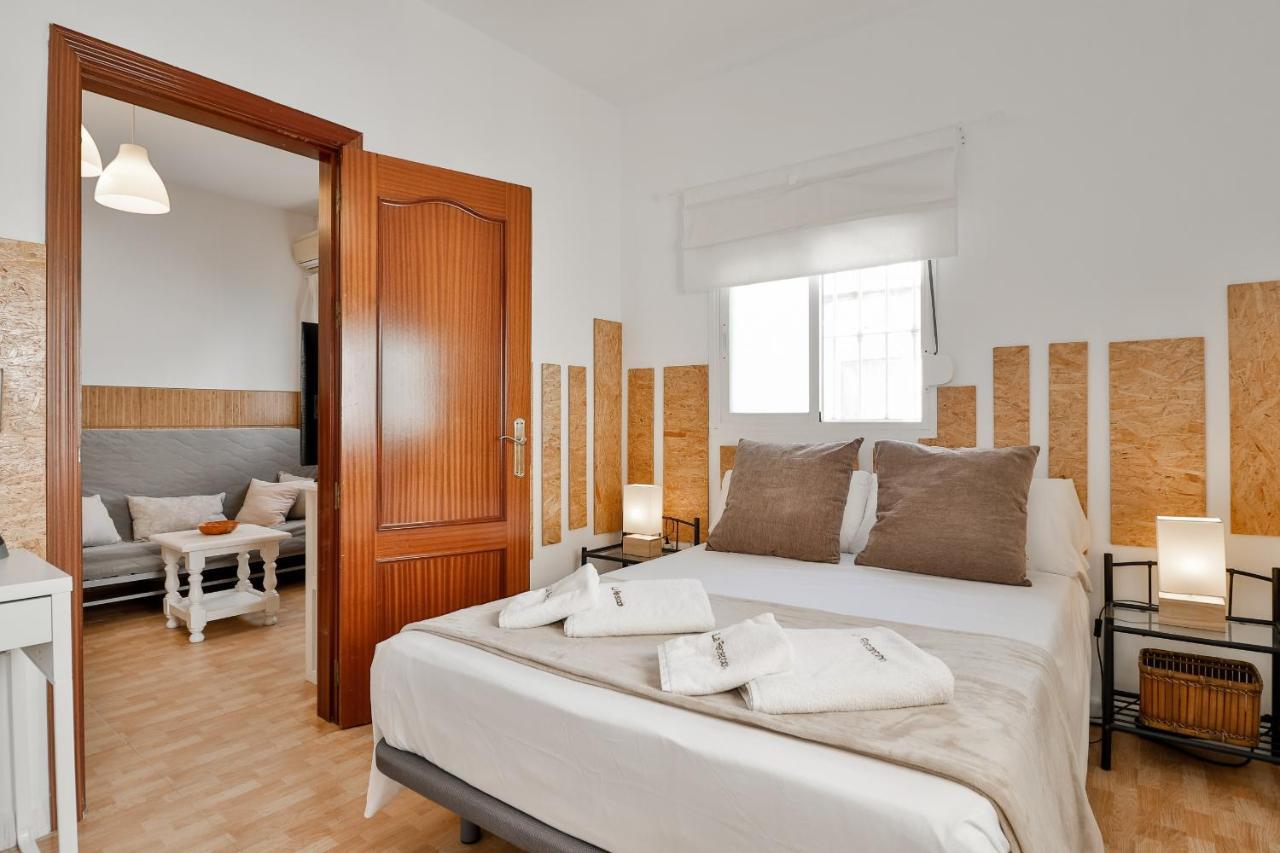 C2 - Seaside Pedregalejo 3 Bedrooms *
