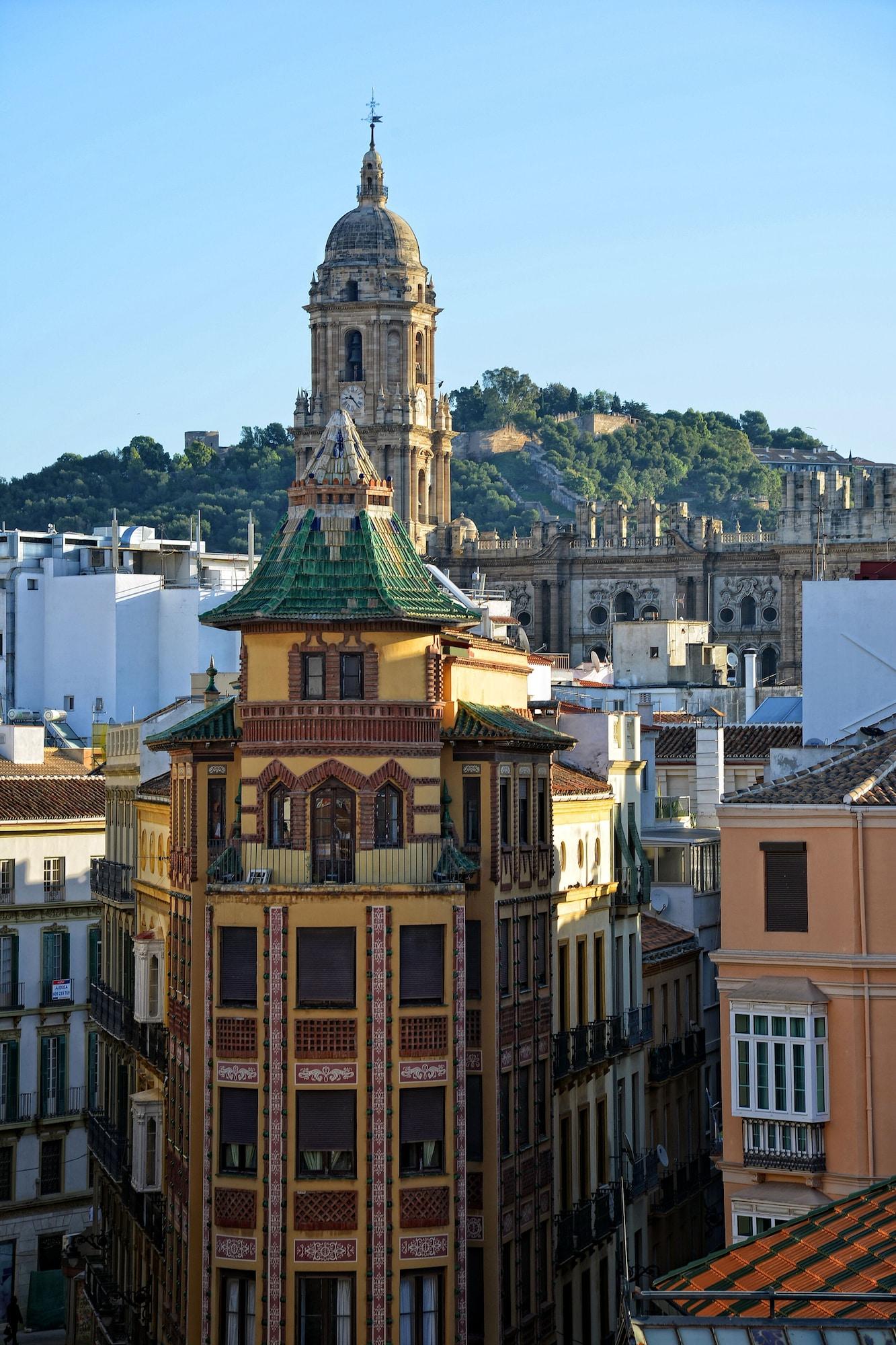 Atarazanas Boutique