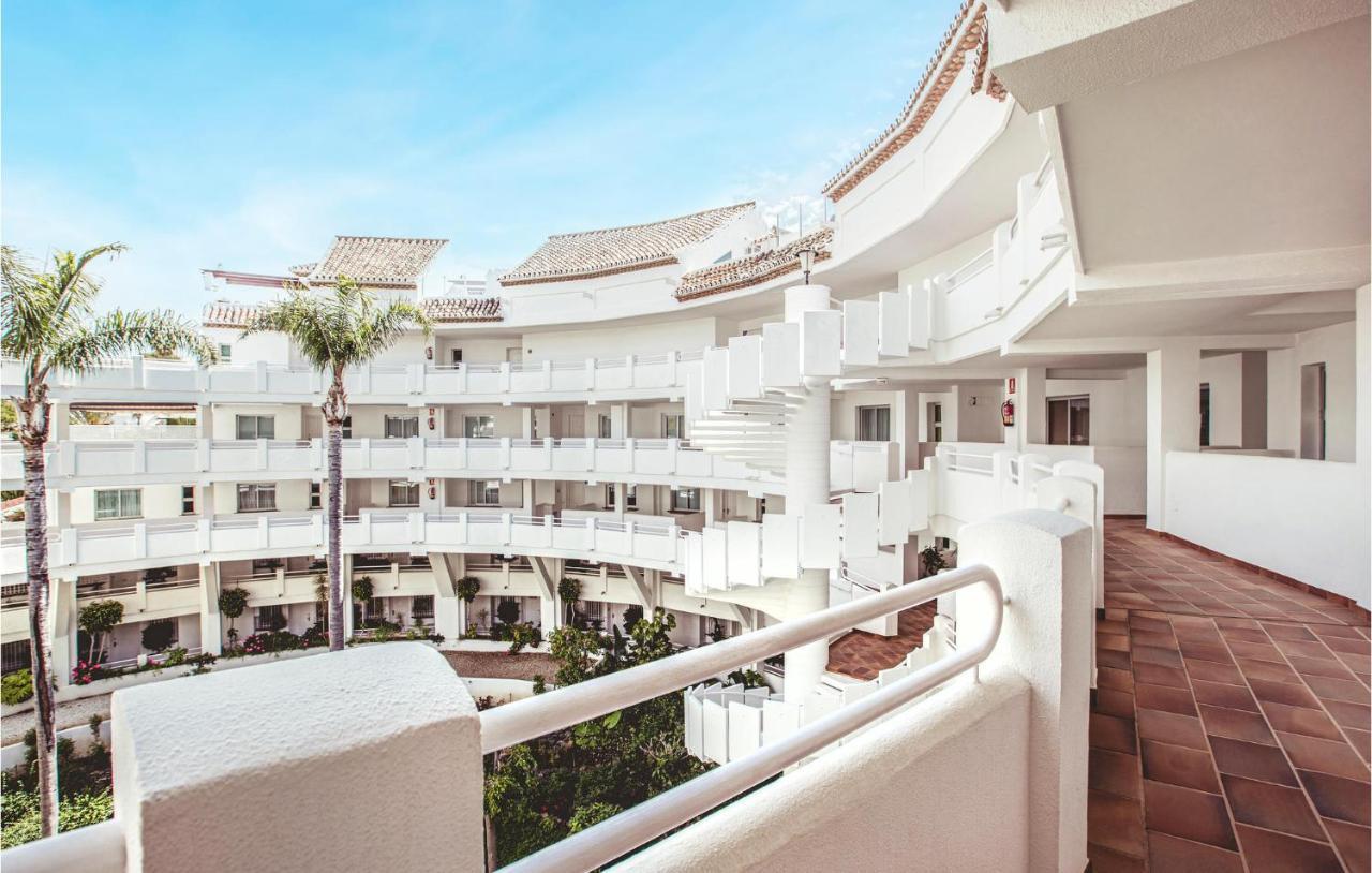 Apartamento Nice In With Outdoor Swimming Pool, Wifi&2 Bedrooms