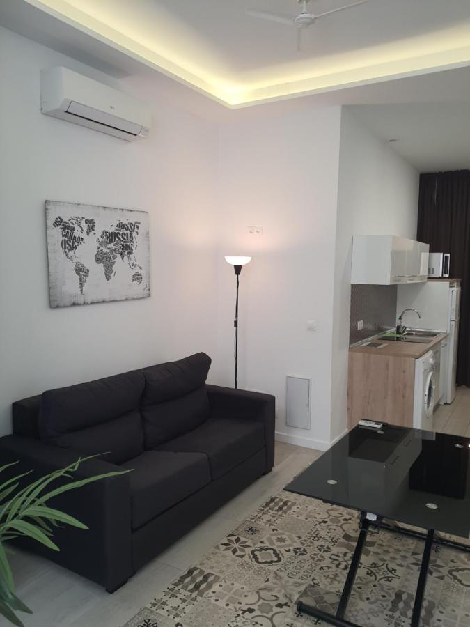 Apartment Hermoso Piso A 3 Min De La Estacion De Bus Y Tren Ave Malaga