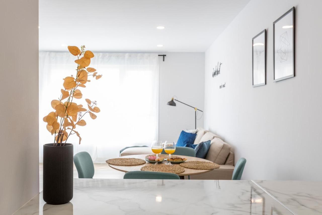 Apartamento Fabuloso Nuevo Con Parking Y Piscina *