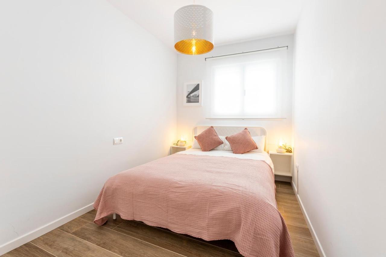 Apartamento Fabuloso Nuevo Con Parking Y Piscina *