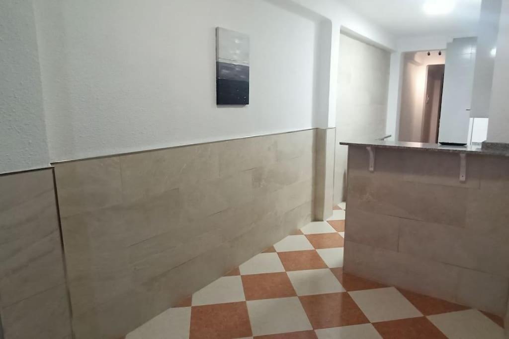 Acogedor Apartamento ¡a 10 Minutos Del Centro De Málaga! Apartamento *
